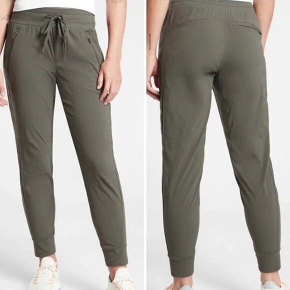 Athleta Pants - Athleta Green Trekkie North Jogger Pants